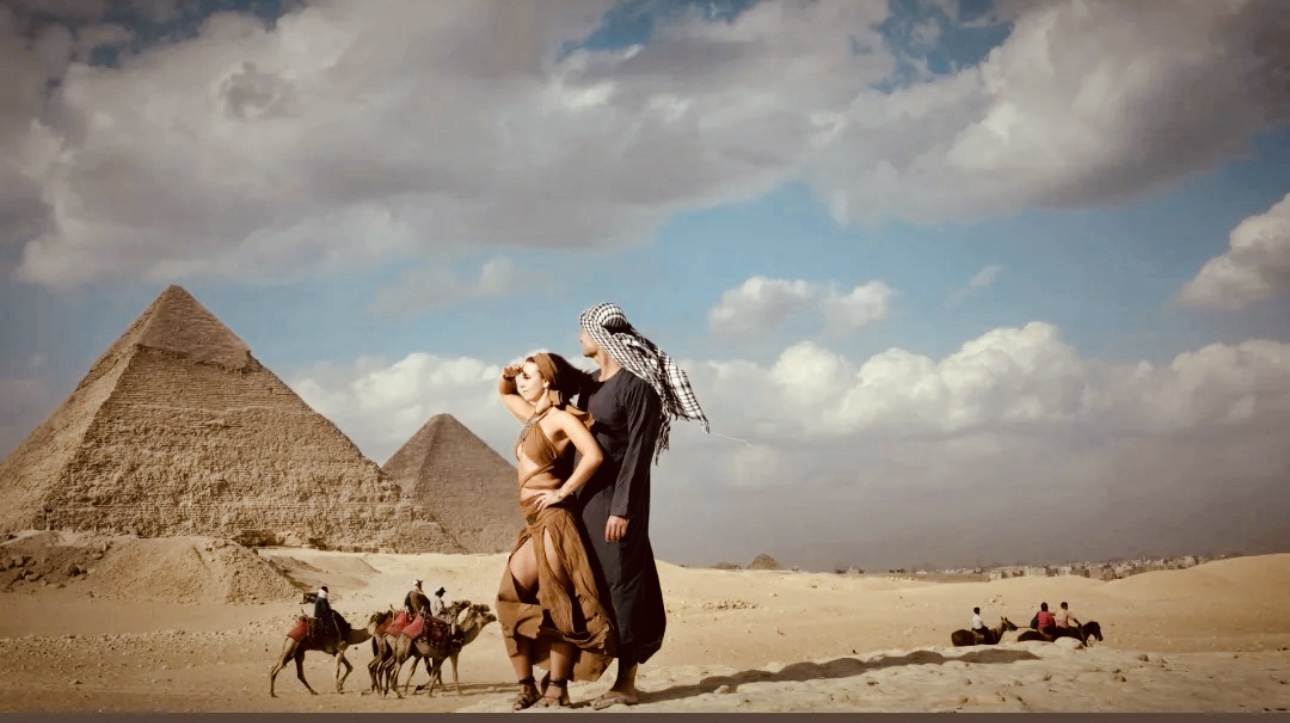 CAIRO PRIVATE UP TO 6 PERSONS
